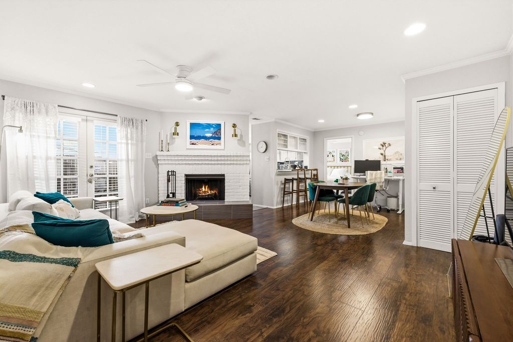 7640 W Greenway Boulevard 7F, Dallas, TX 75209