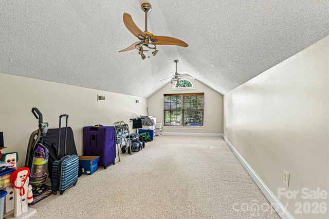 7538 Golf Course Drive S, Denver, NC 28037