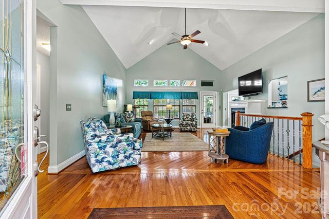 7538 Golf Course Drive S, Denver, NC 28037