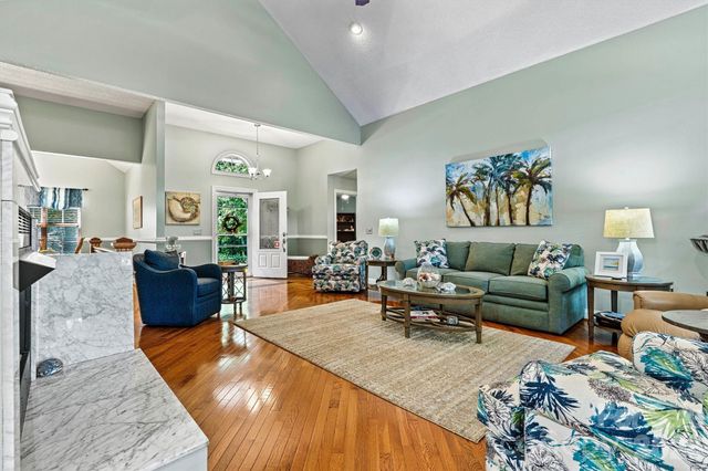 7538 Golf Course Drive S, Denver, NC 28037