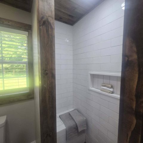 2424 Kirksville Road, Lancaster, KY 40444