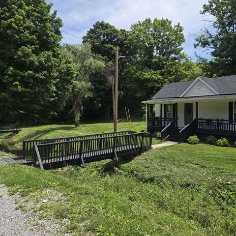 2424 Kirksville Road, Lancaster, KY 40444