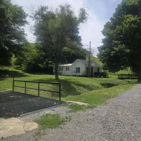 2424 Kirksville Road, Lancaster, KY 40444