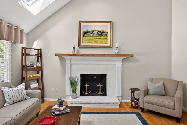 3 Crestview Dr, Harwich, MA 02645