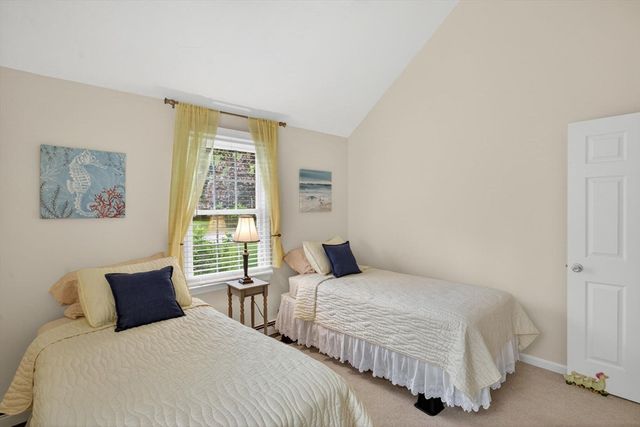 3 Crestview Dr, Harwich, MA 02645