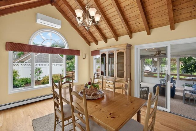 3 Crestview Dr, Harwich, MA 02645
