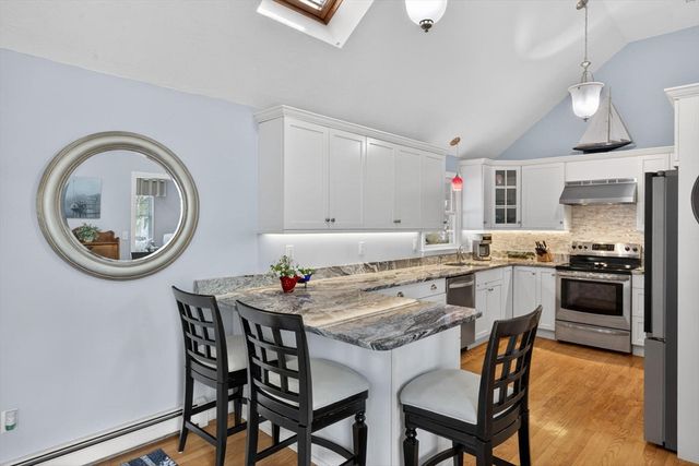 3 Crestview Dr, Harwich, MA 02645