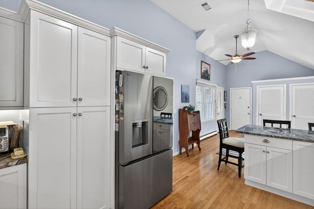 3 Crestview Dr, Harwich, MA 02645