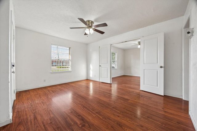 7119 Long Point Road, Houston, TX 77055
