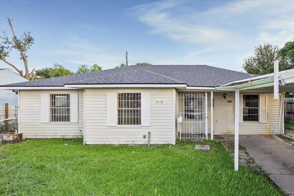 7119 Long Point Road, Houston, TX 77055