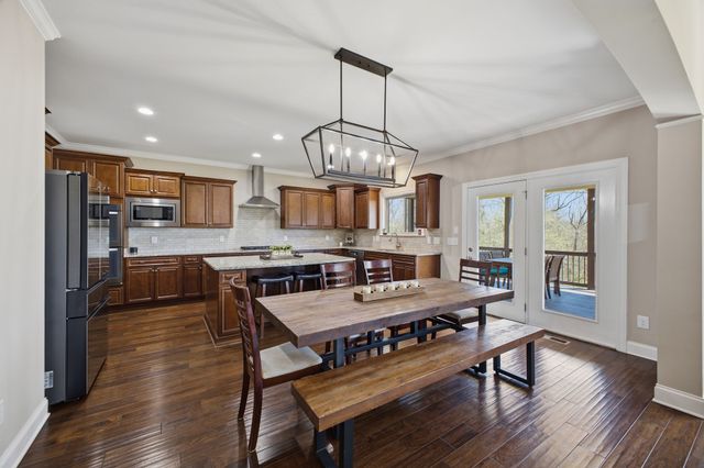 6764 Falls Ridge Ln, College Grove, TN 37046