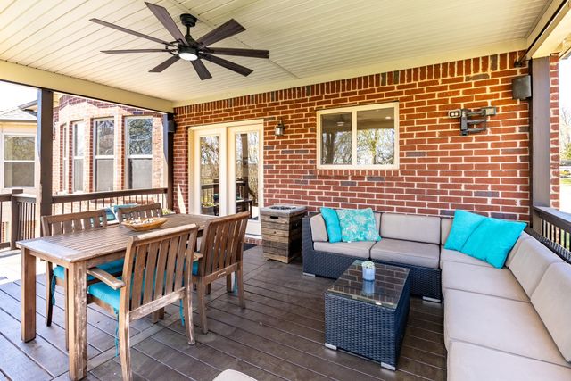 6764 Falls Ridge Ln, College Grove, TN 37046