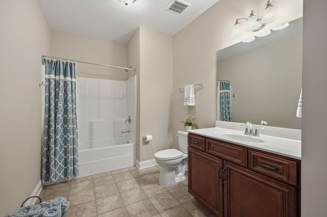 6764 Falls Ridge Ln, College Grove, TN 37046