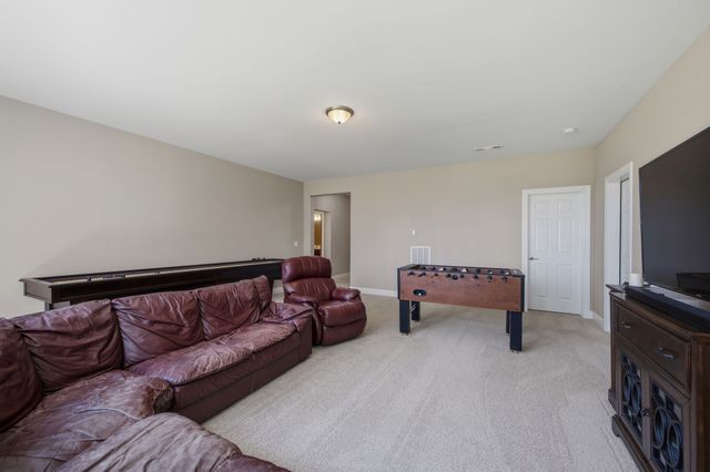 6764 Falls Ridge Ln, College Grove, TN 37046