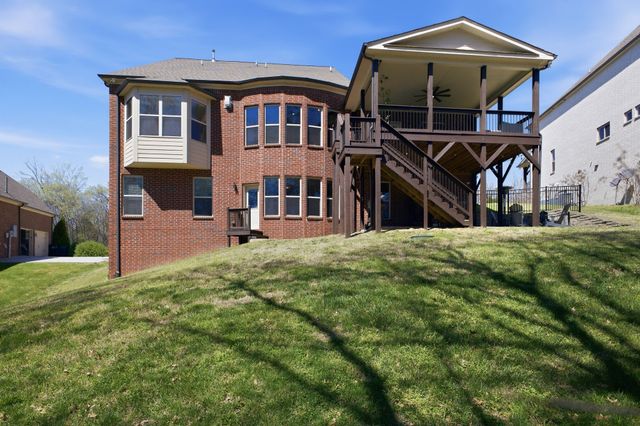 6764 Falls Ridge Ln, College Grove, TN 37046