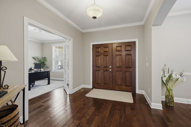 6764 Falls Ridge Ln, College Grove, TN 37046
