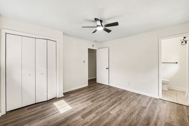 100 Kent Circle, Ladson, SC 29456