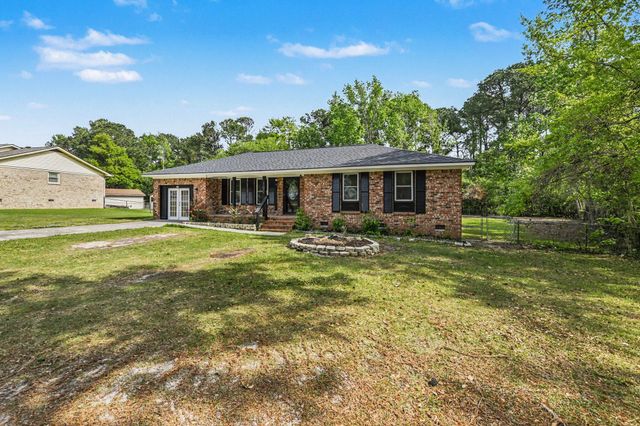 100 Kent Circle, Ladson, SC 29456