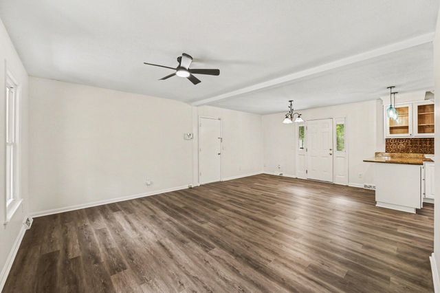 100 Kent Circle, Ladson, SC 29456