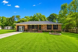 100 Kent Circle, Ladson, SC 29456
