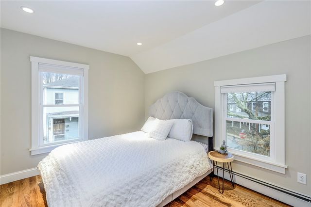 21 Bayview Avenue, Newport, RI 02840