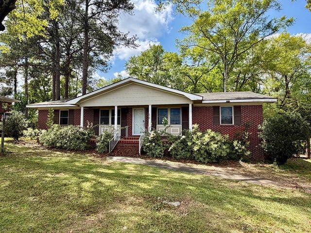 1935 Denton Rd., Dothan, AL 36303