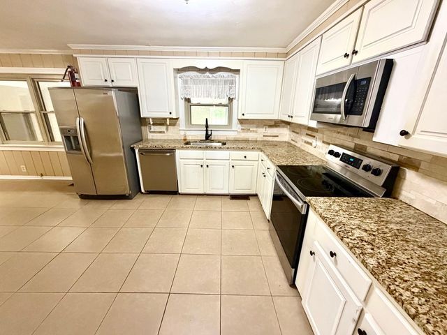 1935 Denton Rd., Dothan, AL 36303