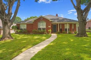 322 Hillcroft Drive, Duncanville, TX 75137