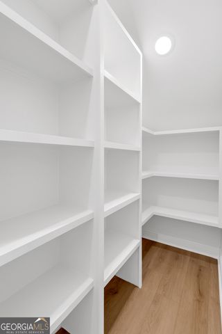 1207 E 34th Street, Savannah, GA 31404