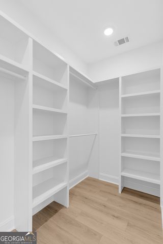 1207 E 34th Street, Savannah, GA 31404