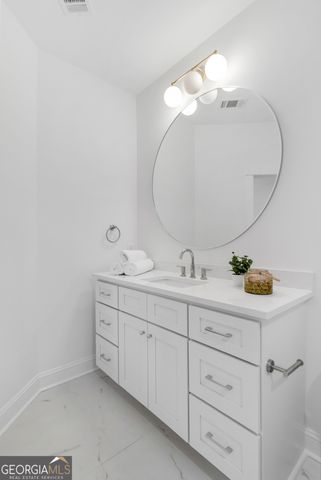 1207 E 34th Street, Savannah, GA 31404