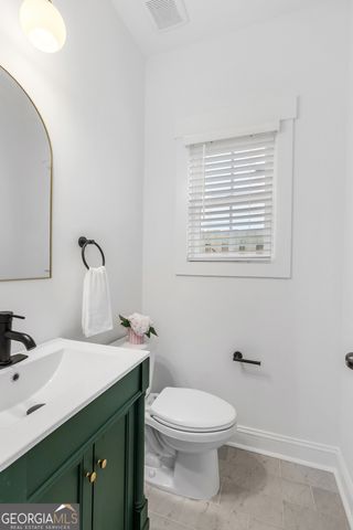 1207 E 34th Street, Savannah, GA 31404