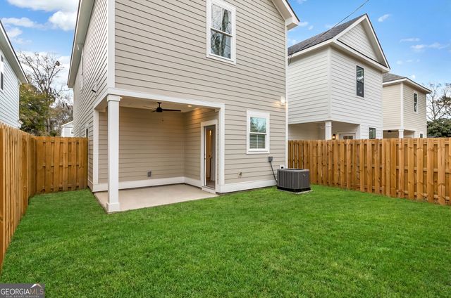 1207 E 34th Street, Savannah, GA 31404