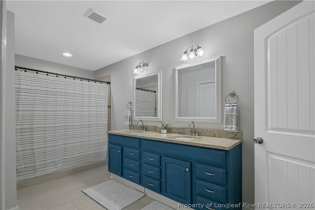 2048 Lakeridge Drive, Fayetteville, NC 28304