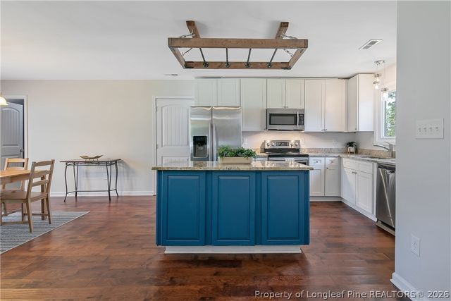 2048 Lakeridge Drive, Fayetteville, NC 28304