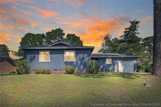 2048 Lakeridge Drive, Fayetteville, NC 28304