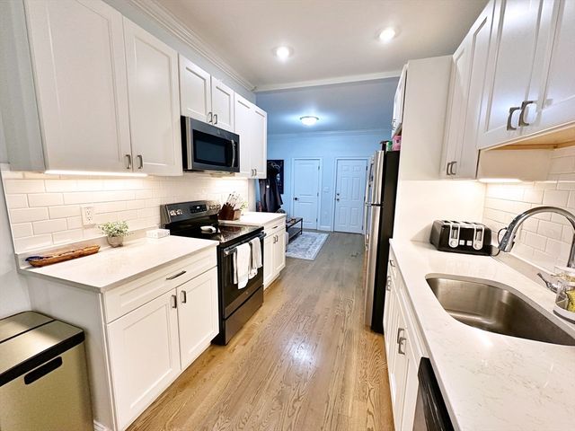 89 Princeton St 1, Boston, MA 02128
