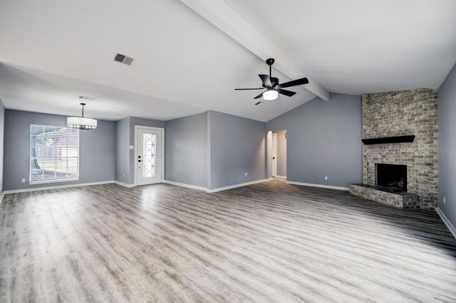 9907 Greencreek Drive, Houston, TX 77070