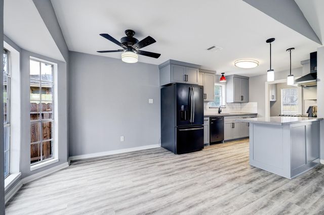 9907 Greencreek Drive, Houston, TX 77070