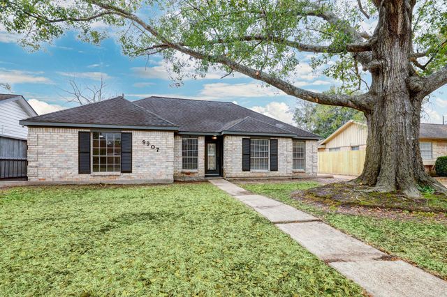 9907 Greencreek Drive, Houston, TX 77070