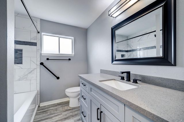 9907 Greencreek Drive, Houston, TX 77070