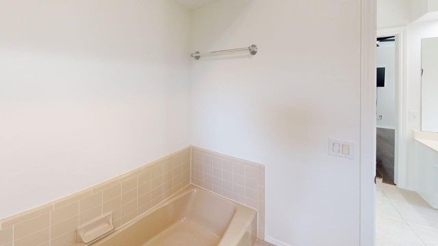 2210 Ridgewood, Carrollton, TX 75006