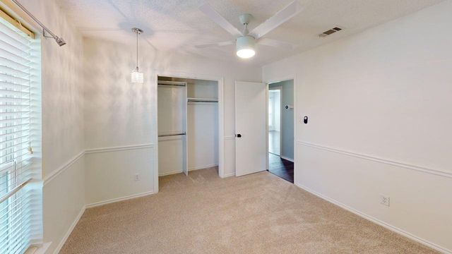 2210 Ridgewood, Carrollton, TX 75006