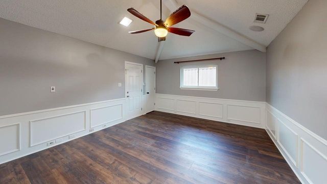 2210 Ridgewood, Carrollton, TX 75006