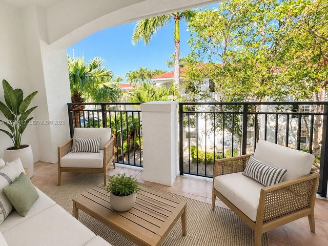 3205 NE 184th St 9306, Aventura, FL 33160
