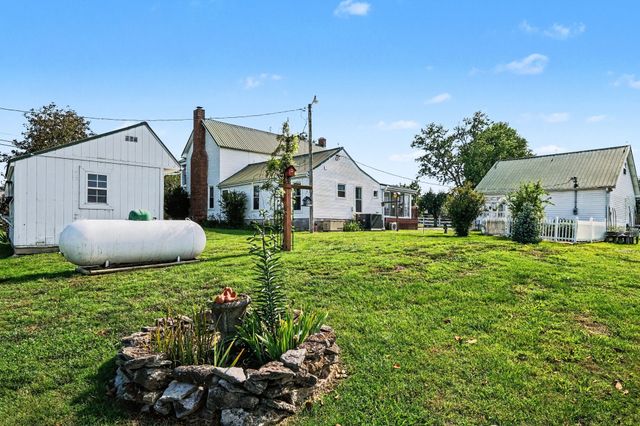956 Lebanon Hwy, Lebanon, TN 37087