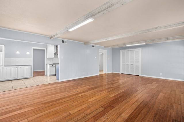 1602 Wagon Wheel Trail, Pantego, TX 76013