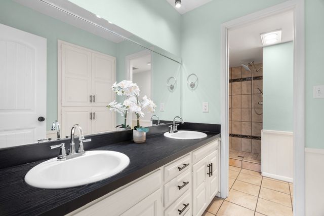 1602 Wagon Wheel Trail, Pantego, TX 76013