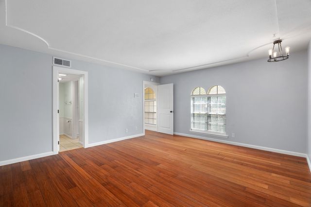 1602 Wagon Wheel Trail, Pantego, TX 76013