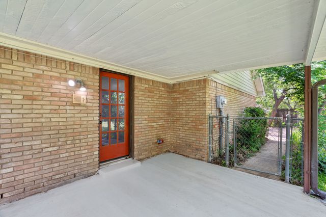 1602 Wagon Wheel Trail, Pantego, TX 76013